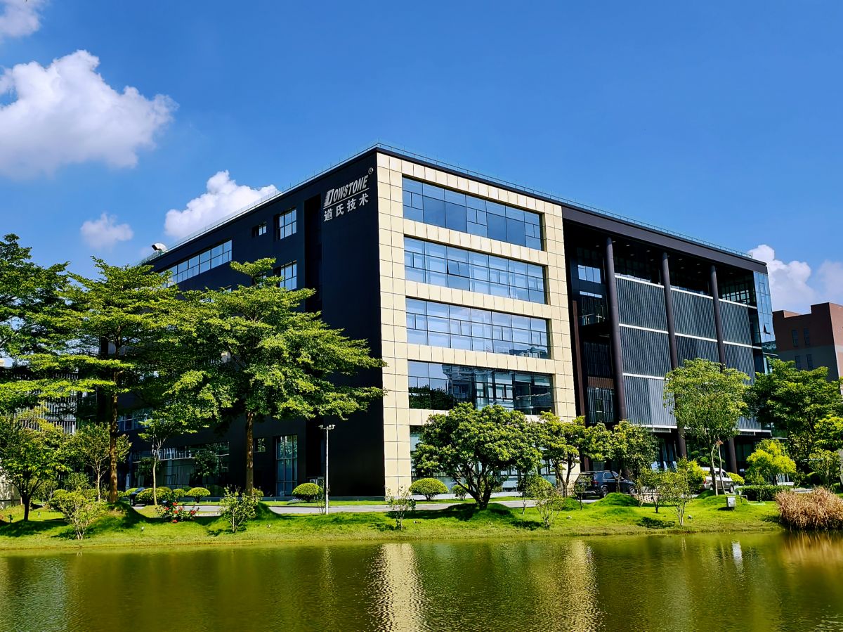 「固态电池材料」+「AI算力」双轮驱动，力辟全新成长空间！